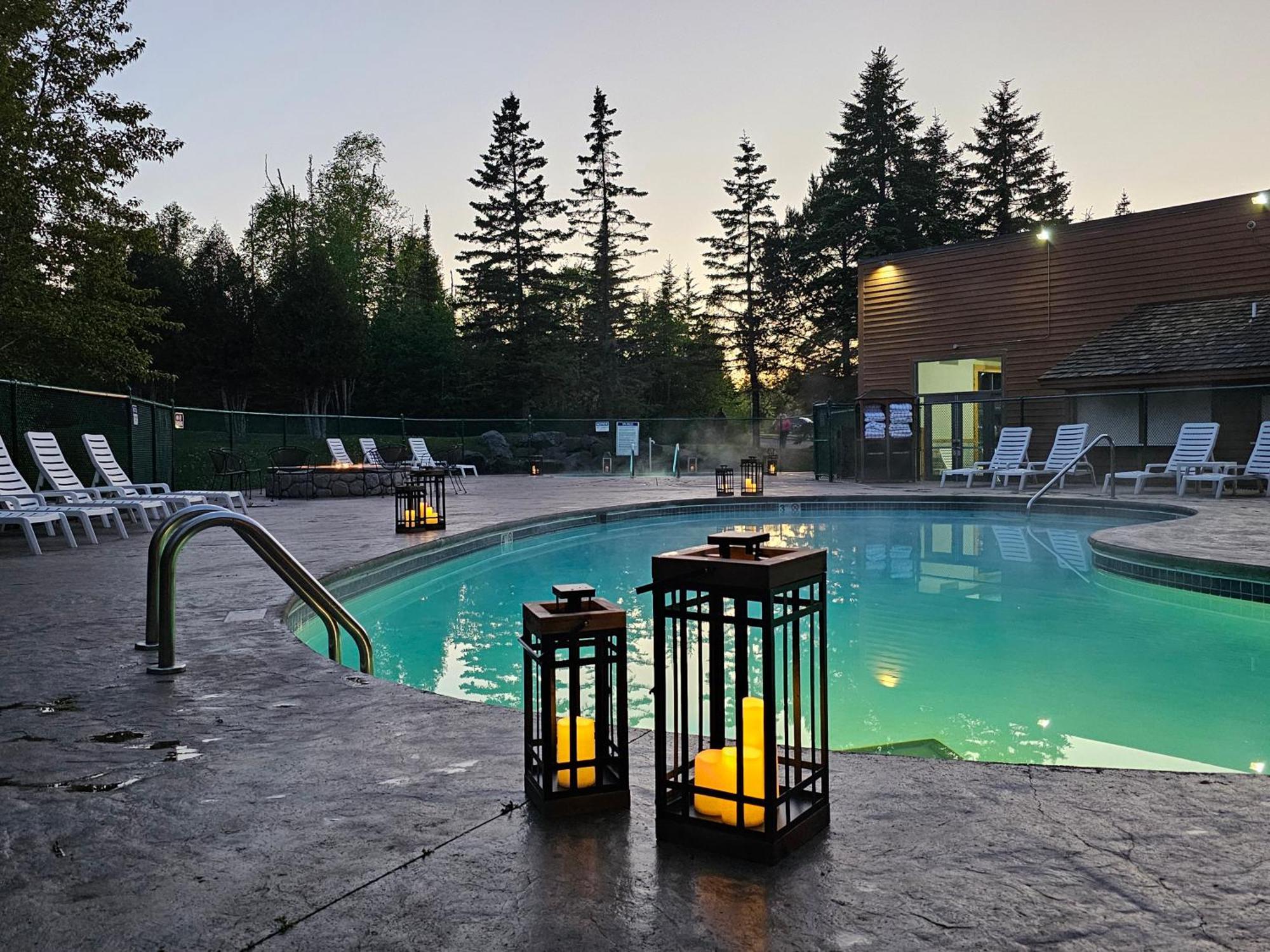Superior Shores Resort Two Harbors Esterno foto